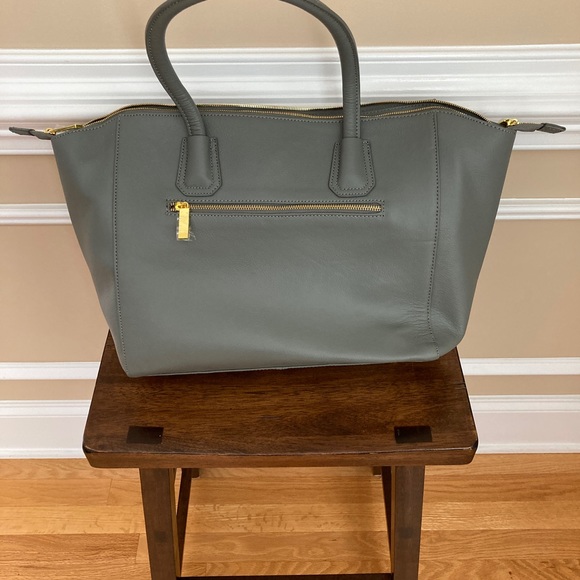 Joy and Iman Gray Purse or travel tote like new never used - Picture 8 of 17